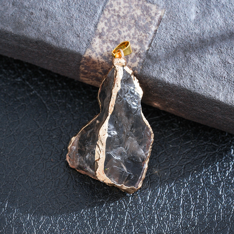 European and American cross-border amethyst crystal pendant necklace natural crystal irregular crystal pendant pink crystal gold-plated hemming